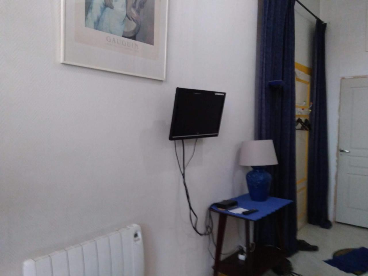 Chambres Les Soyeuses Лион Екстериор снимка