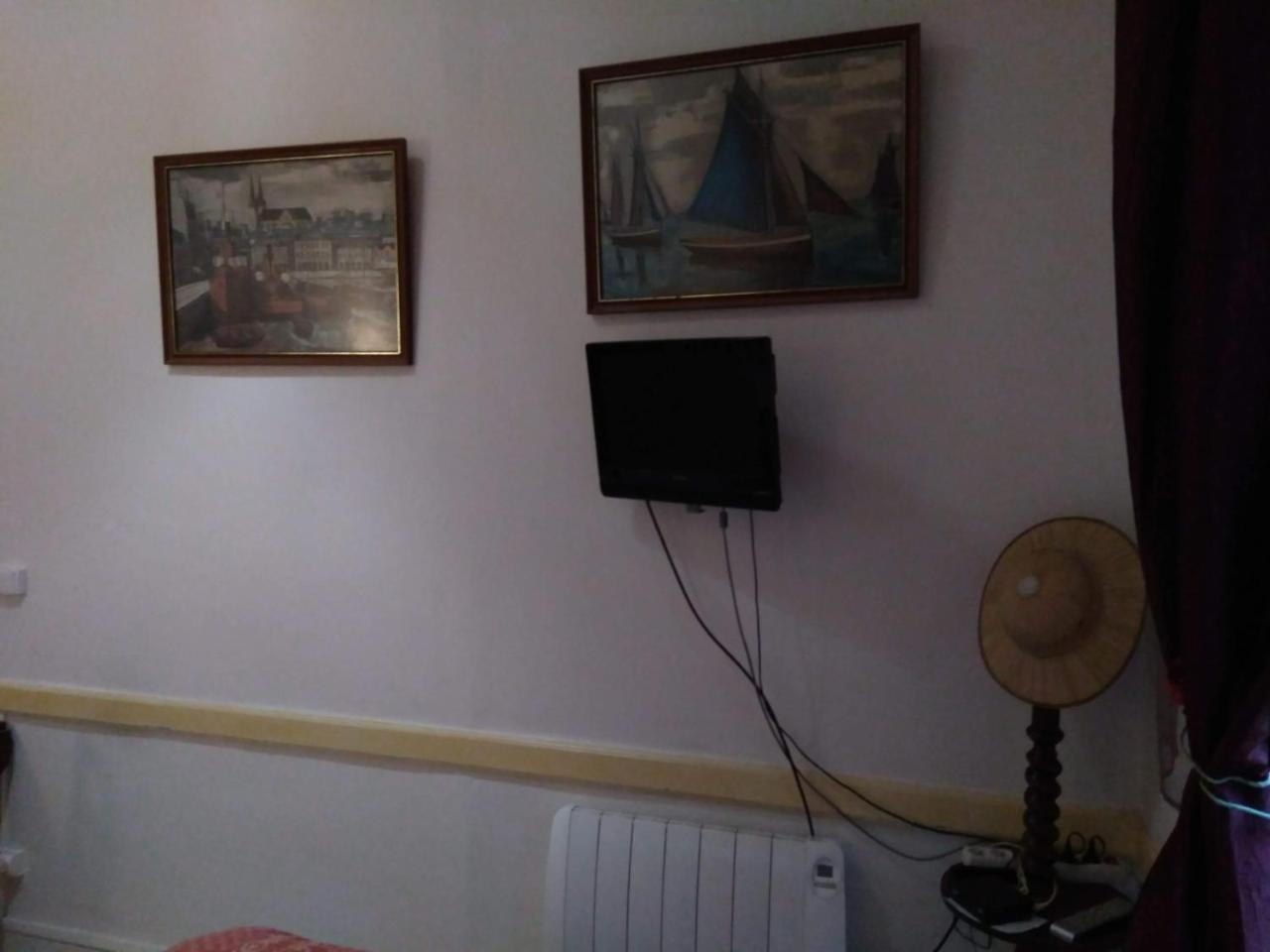 Chambres Les Soyeuses Лион Екстериор снимка